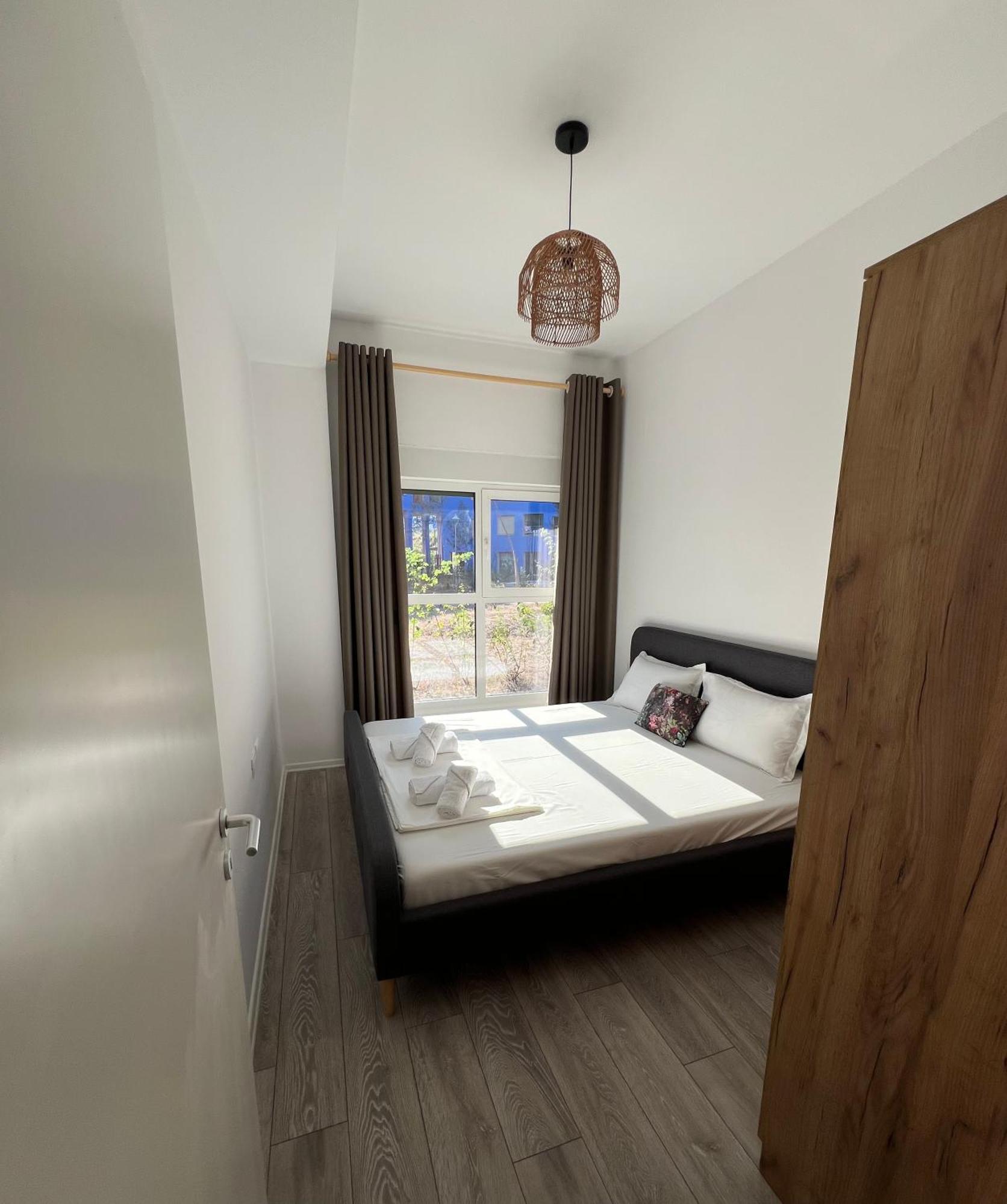 Sunflower Apartment Tiran Dış mekan fotoğraf